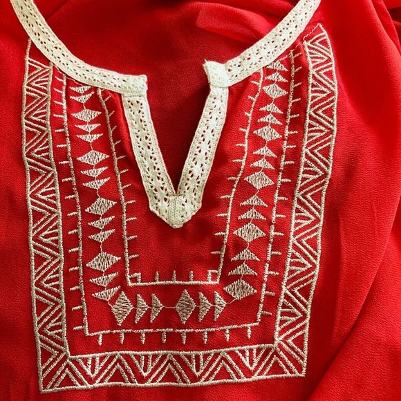 3 Shirts Silk sz Med Everly Embroidered UO Heart Soul Tops Blouses Tunic Floral - Picture 12 of 12